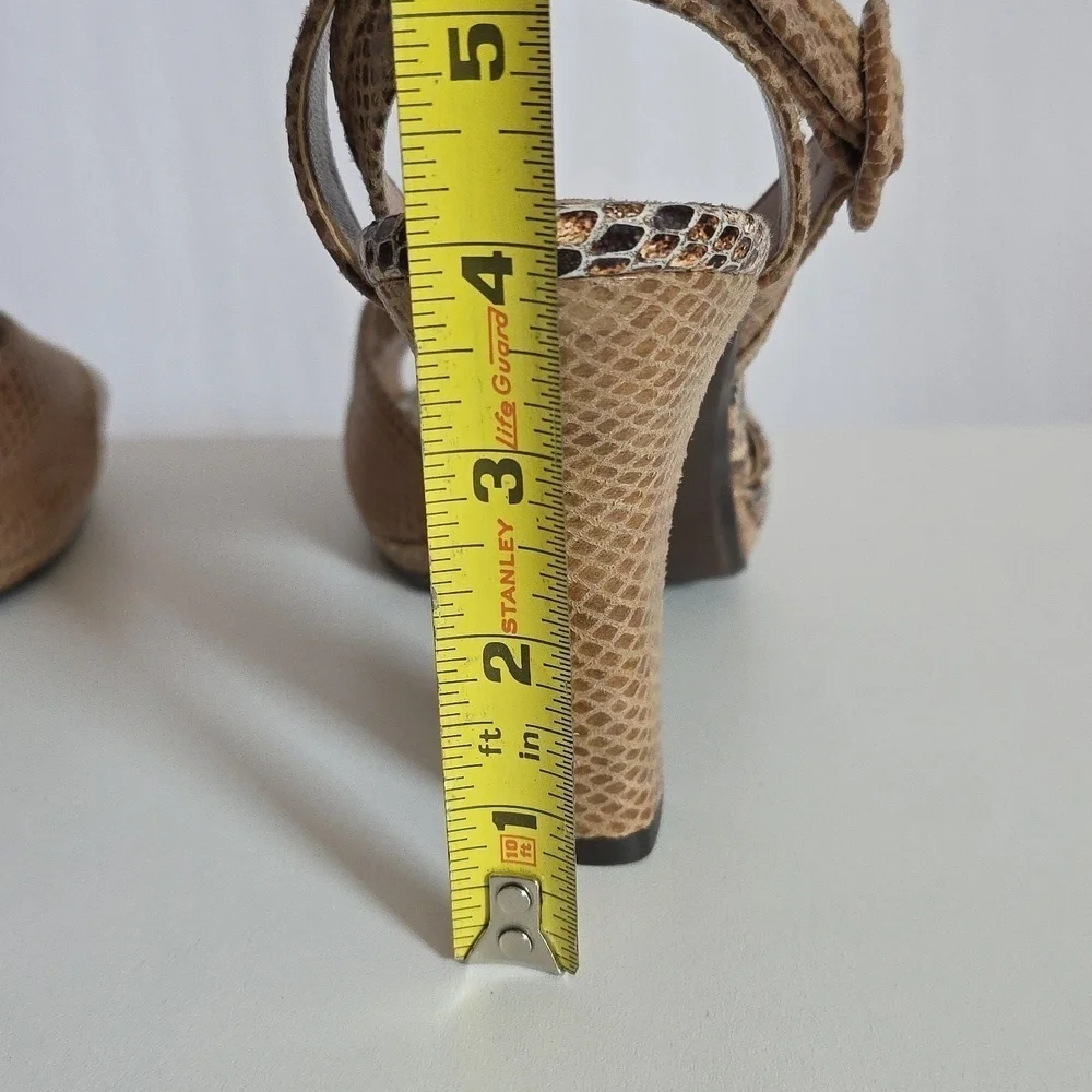 J. Renee Kinnon Brown Snake Print Sandals. Size 9 Medium.